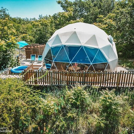 Les Domes Des Gorges Hotell Ruoms Exteriör bild