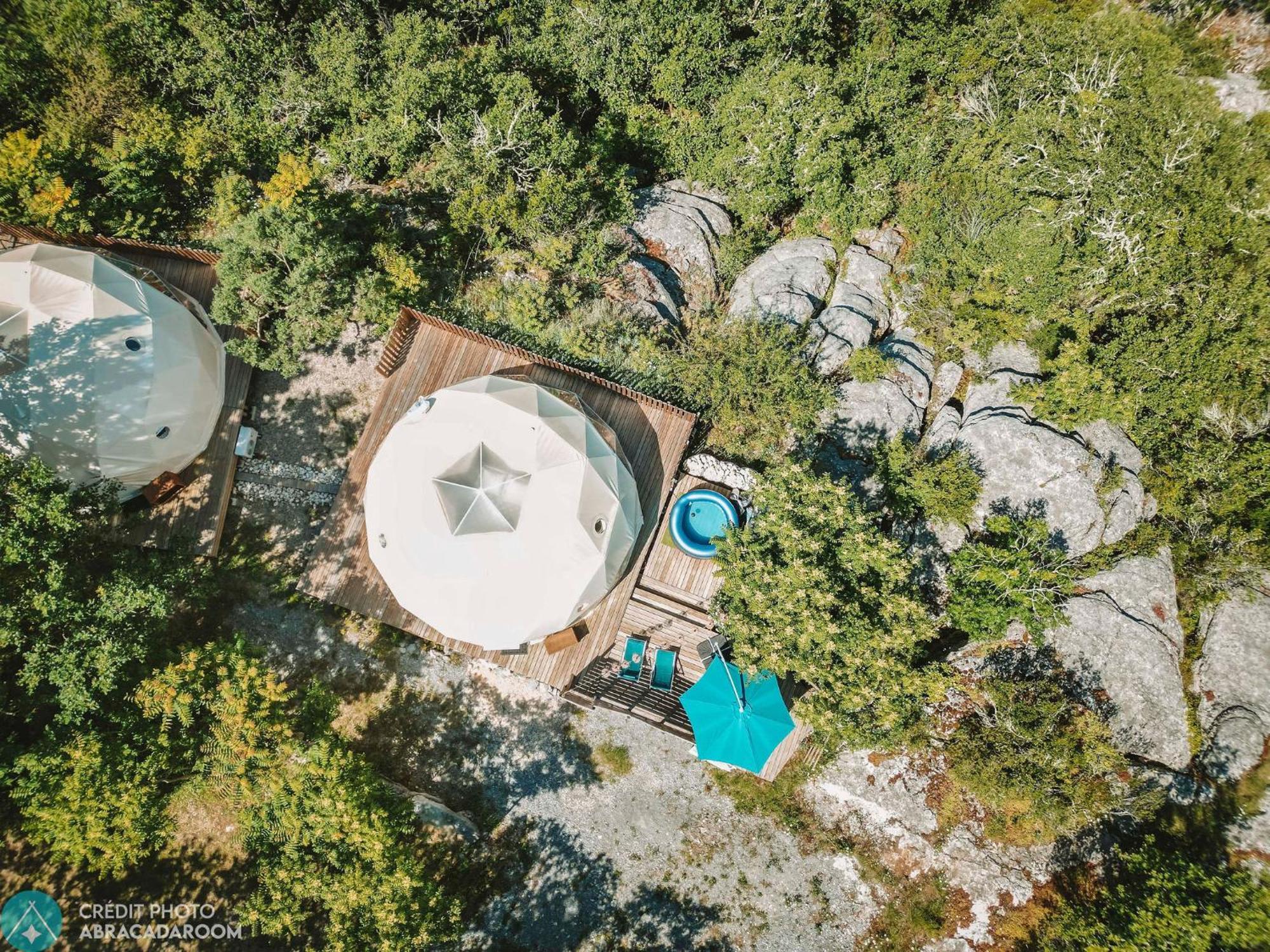 Les Domes Des Gorges Hotell Ruoms Exteriör bild